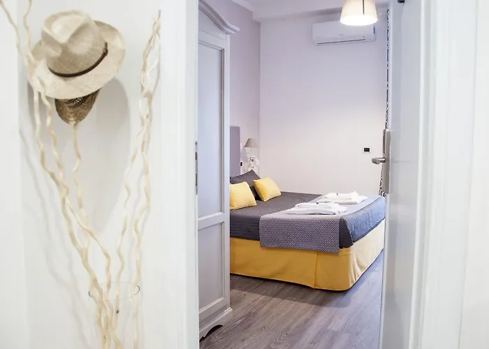 Exa - Just Oda ve Kahvaltı 4*